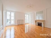 Location Appartement 3 pièces à Paris 75009 3 pièces