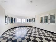 Appartement 3 pièces 81 m²