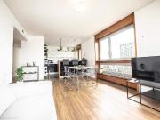 Appartement 3 Pièces à Louer Quai de Grenelle, Paris 15e...