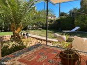 Appartement 3 pièces dans petite copropriété. Jardinet....