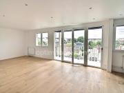Appartement 3 pièces de 69 m2 avec balcon, cave et...