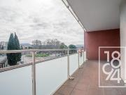 Appartement 3 pièces de 70m2 avec un Box, terrasse et...