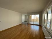 Appartement 3 pièces en étage élevé avec loggia