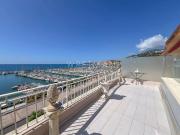 Appartement 3 pièces en front de mer, dernier étage,...