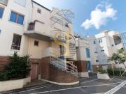Appartement 3 pièces en rez de jardin avec box Proche gare