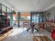 Appartement 3 pièces rénové avec terrasses et aperçu...