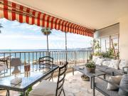 APPARTEMENT 3 PIÈCES – VUE MER À COUPER LE SOUFFLE