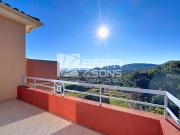 APPARTEMENT 3 PIECES VUE MER DERNIER ETAGE RESIDENCE...