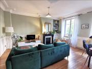 Appartement 3ème étage 70.23 m2 3 pièces Meublé Appartement 3ème étage 70.23 m2 3 pièces Meublé