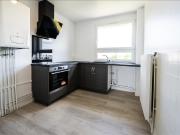Appartement 3ème étage 70 m2 3 pièces Vide