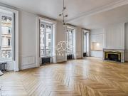 Appartement 4 pièces 120 m²