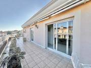 Appartement 4 pièces 143 m² Appartement 4 pièces 143 m²