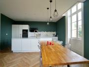 Appartement 4 pièces 146 m²