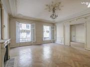 Appartement 4 pièces 181 m²