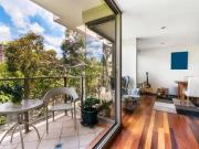 APPARTEMENT 4 PIECES AVEC LOGGIA, PARKING + 1 CAVE /...