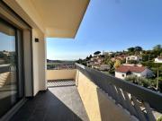 Appartement 4 pièces de standing entièrement refait à neuf