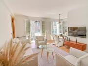 Appartement 4 pièces rénové avec balcon Nice Vieille Ville