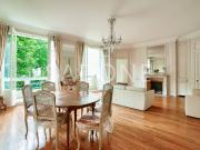 Appartement 5 pièces 144 m²