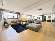 Appartement 5 pièces 147 m²