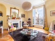 Appartement 5 pièces 158 m²