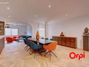 Appartement 5 pièces 174 m²