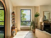 Appartement 5 pièces 181 m²