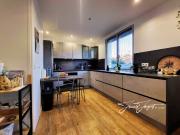 Appartement 5 pièces 98 m² Appartement 5 pièces 98 m²