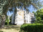 Appartement 5 pièces Dernier étage Secteur Aguado à Év