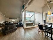 Appartement 5 pièces Marseille 13 166.00m² 1600€ à louer...