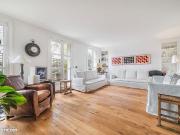 Appartement 6 pièces 147 m²