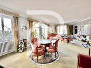 Appartement 6 pièces 166 m²