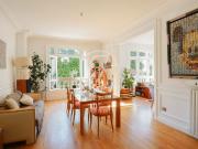 Appartement 6 pièces 166 m²