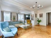 Appartement 6 pièces 181 m²