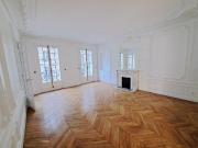 Appartement 6 pièces 185 m²