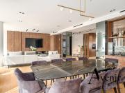 Appartement 6 pièces 187 m²