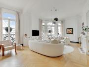 Appartement 6 pièces 193 m²