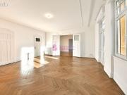 Appartement 6 pièces 200 m²
