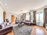 Appartement 6 pièces 201 m²