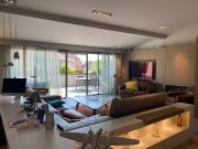 Appartement 6 pièces 203 m²