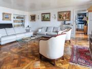 Appartement 6 pièces 208 m²