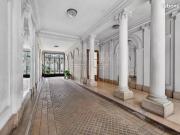 Appartement 6 pièces 216 m²