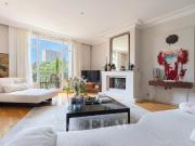 Appartement 6 pièces 220 m²