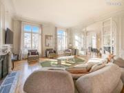 Appartement 6 pièces 223 m²
