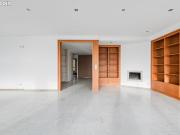 Appartement 6 pièces 249 m²