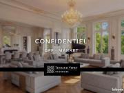 Appartement 6 pièces 325 m²