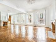 Appartement 7 pièces 174 m²