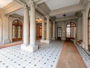 Appartement 7 pièces 192 m²