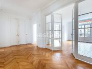 Appartement 7 pièces 204 m²