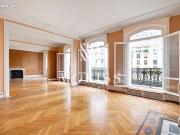 Appartement 7 pièces 210 m²