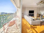 Appartement 7 pièces 210 m² Appartement 7 pièces 210 m²